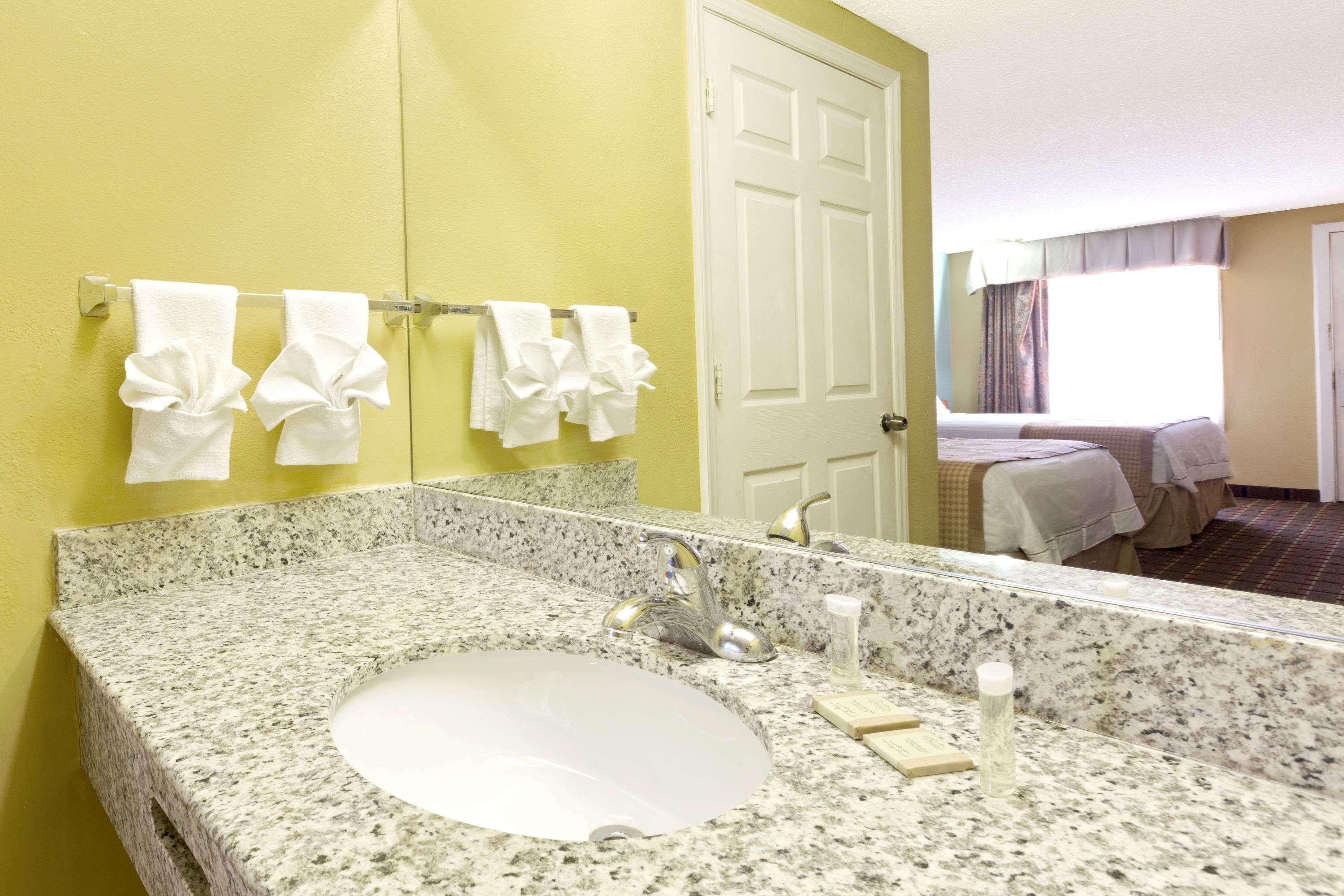 Rodeway Inn Charlotte Airport Area المظهر الخارجي الصورة