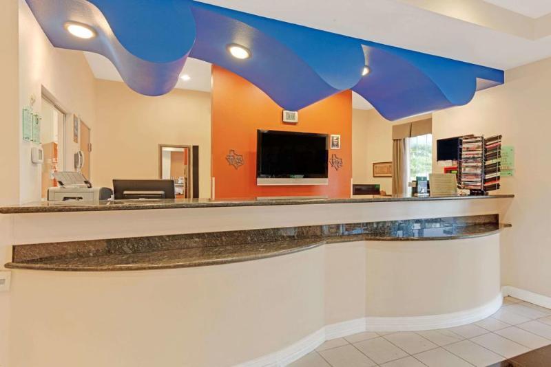 Rodeway Inn Charlotte Airport Area المظهر الخارجي الصورة